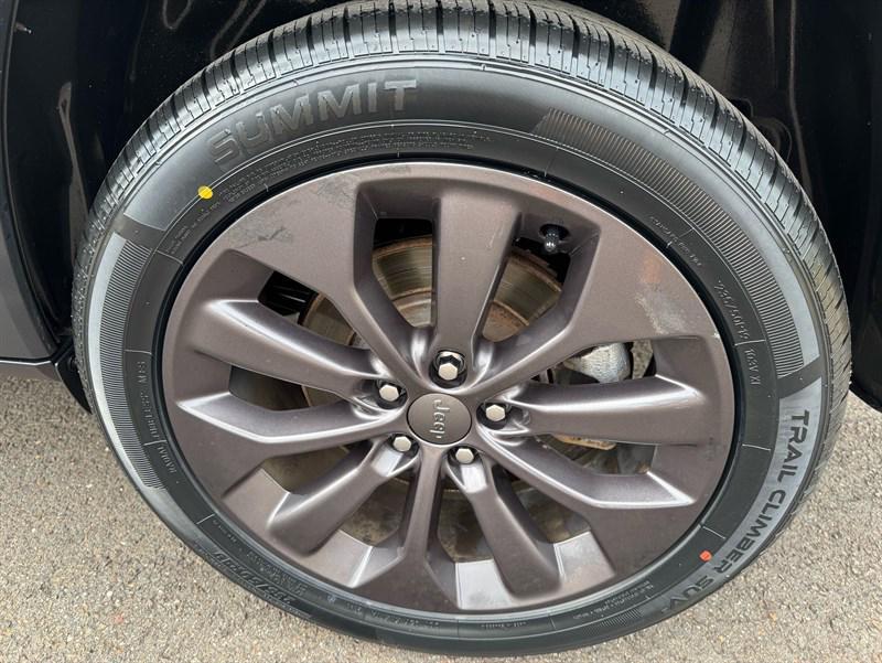 used 2021 Jeep Cherokee car, priced at $17,750