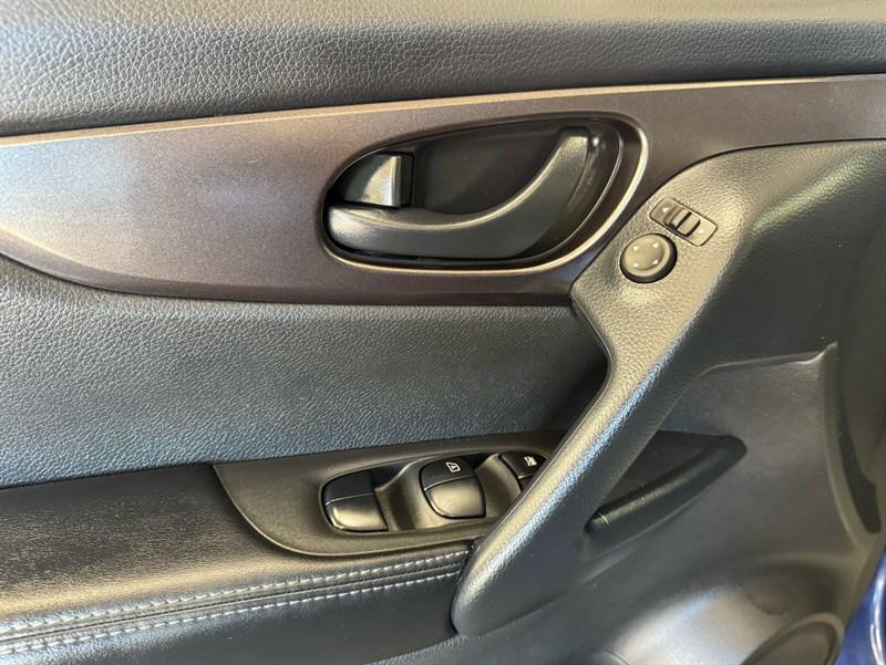 used 2022 Nissan Rogue Sport car, priced at $21,995