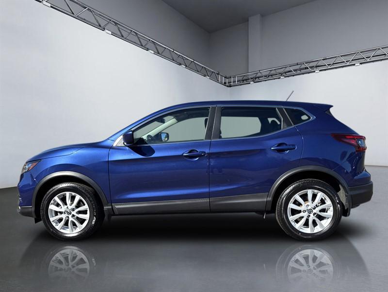 used 2022 Nissan Rogue Sport car, priced at $21,995