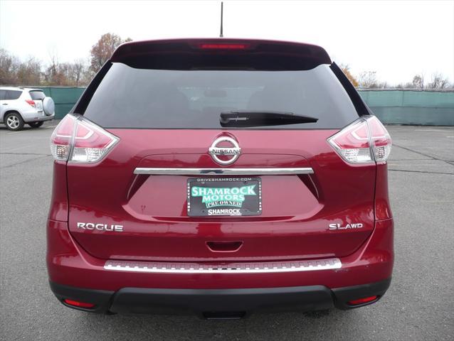 used 2015 Nissan Rogue car, priced at $13,985