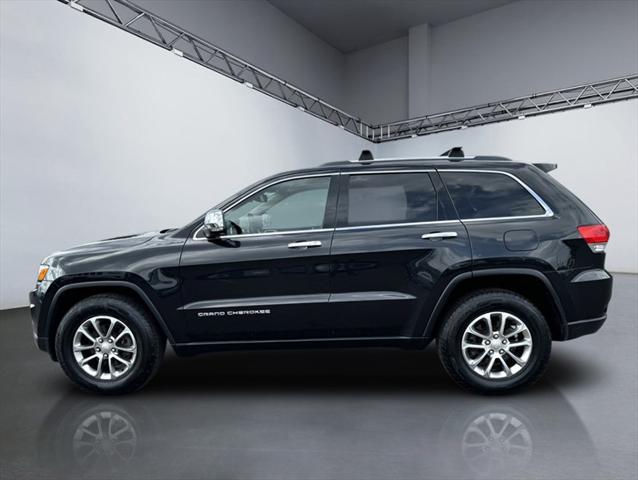 used 2015 Jeep Grand Cherokee car, priced at $12,995