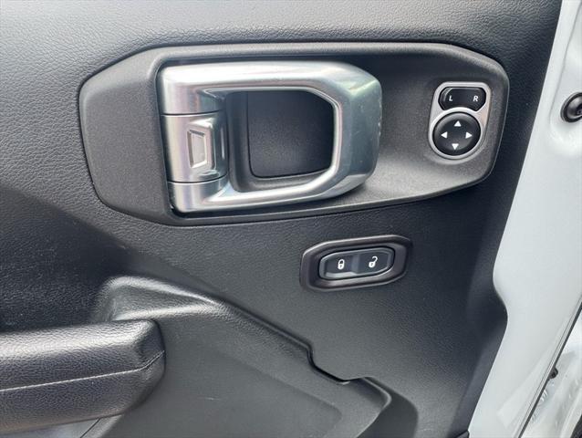 used 2018 Jeep Wrangler Unlimited car, priced at $26,995