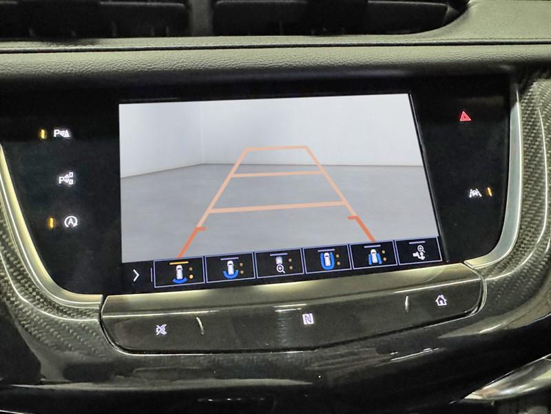 used 2020 Cadillac XT6 car, priced at $21,500