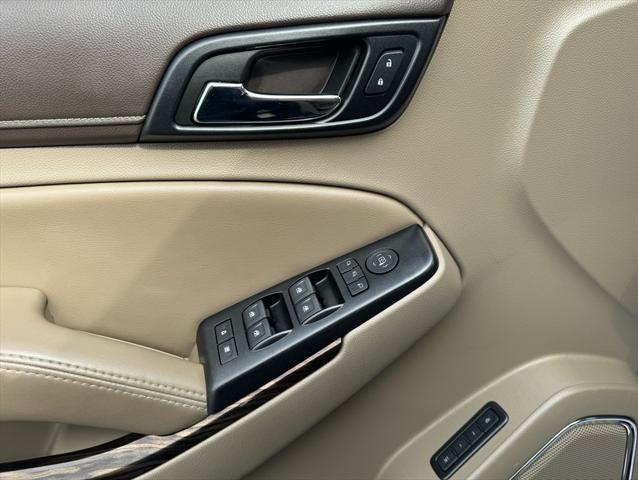 used 2019 GMC Yukon car, priced at $27,995