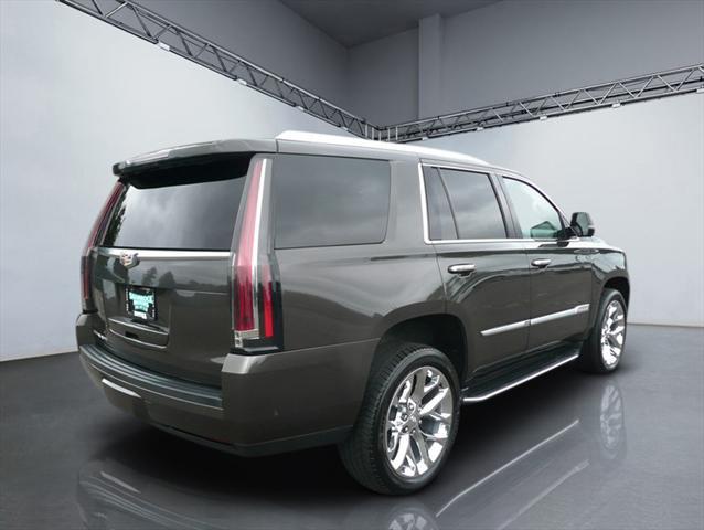 used 2020 Cadillac Escalade car, priced at $38,800