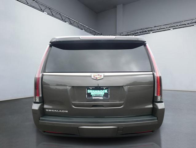 used 2020 Cadillac Escalade car, priced at $38,800