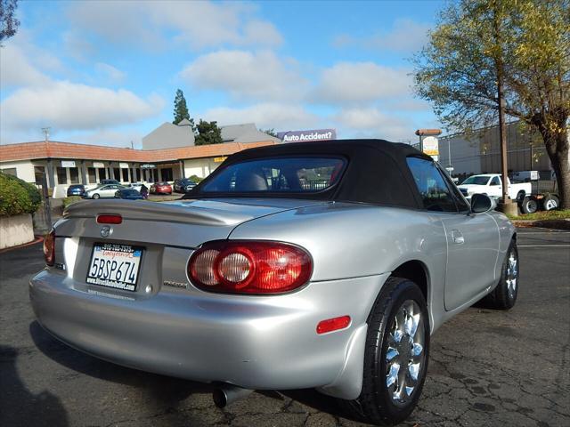 used 2003 Mazda MX-5 Miata car, priced at $14,888