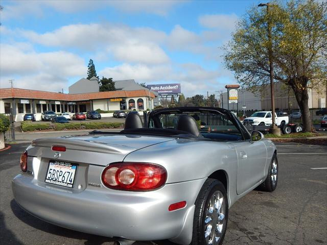 used 2003 Mazda MX-5 Miata car, priced at $14,888