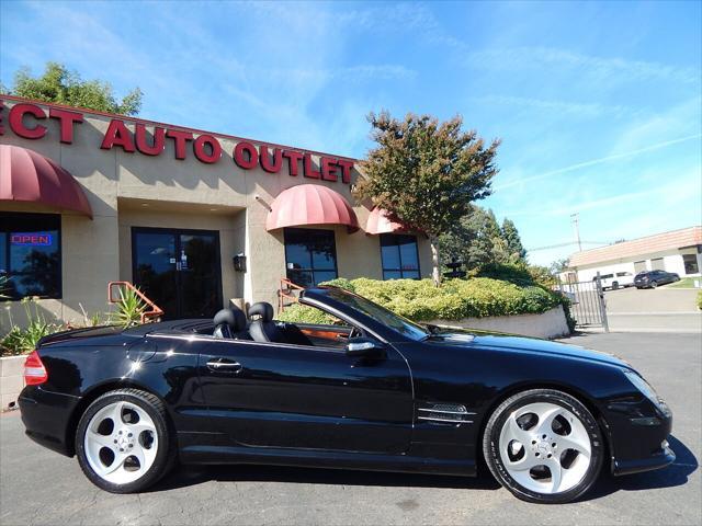 used 2007 Mercedes-Benz SL-Class car, priced at $13,988