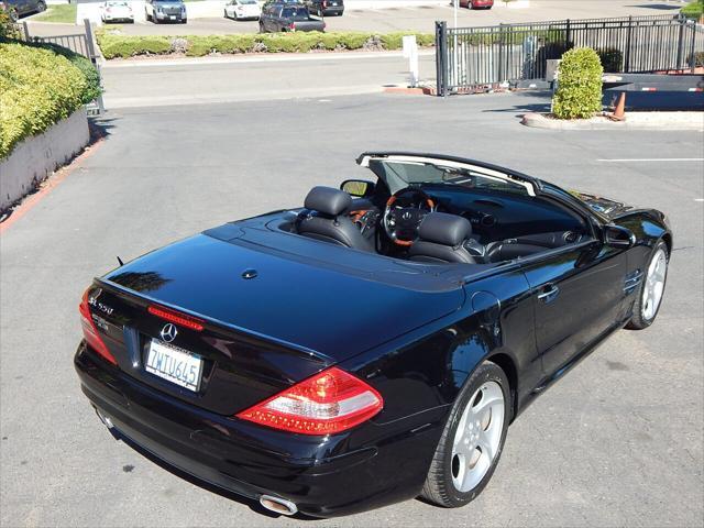 used 2007 Mercedes-Benz SL-Class car, priced at $13,988