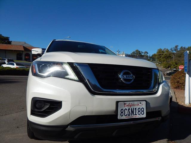 used 2018 Nissan Pathfinder car, priced at $9,988