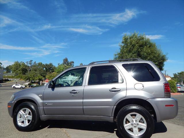 used 2007 Mercury Mariner Hybrid car, priced at $5,988