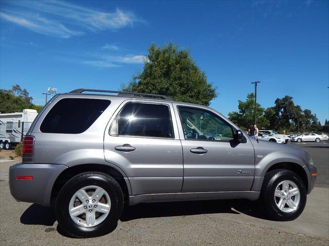 used 2007 Mercury Mariner Hybrid car, priced at $5,988