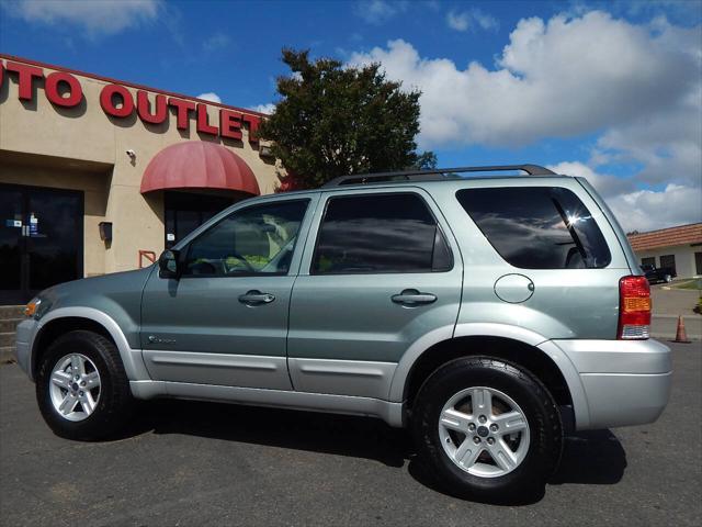 used 2007 Ford Escape Hybrid car, priced at $6,888