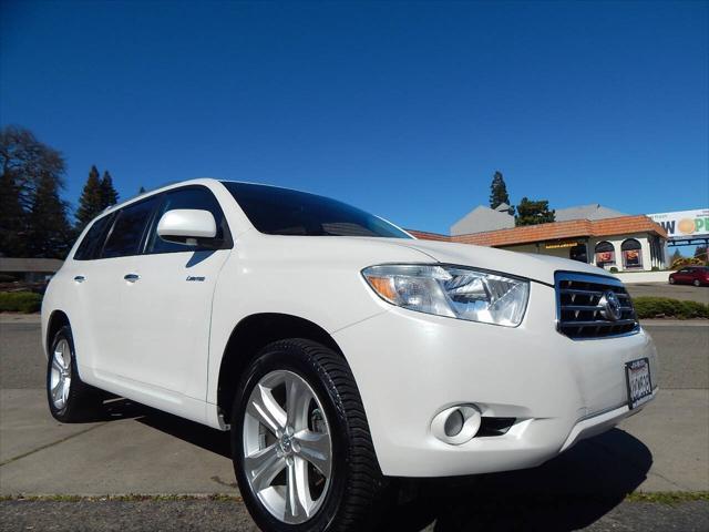 used 2010 Toyota Highlander car, priced at $7,988