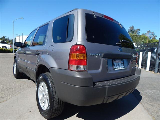 used 2007 Ford Escape Hybrid car, priced at $5,388