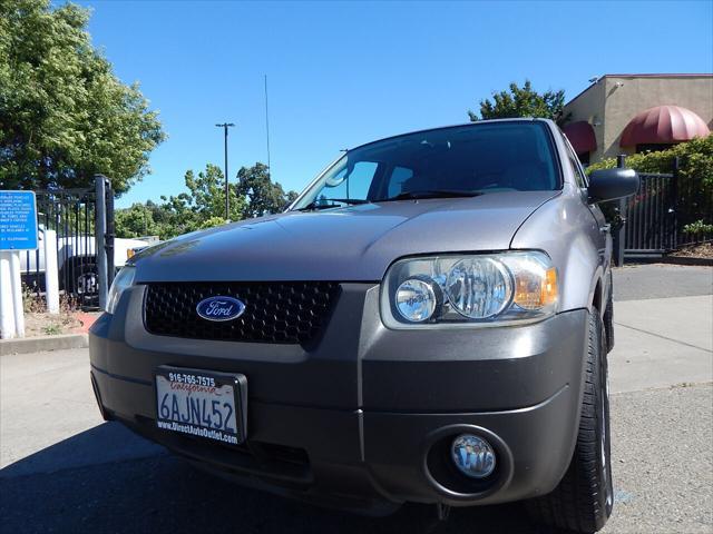 used 2007 Ford Escape Hybrid car, priced at $5,388