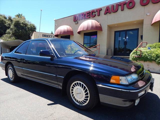 used 1990 Acura Legend car, priced at $13,888