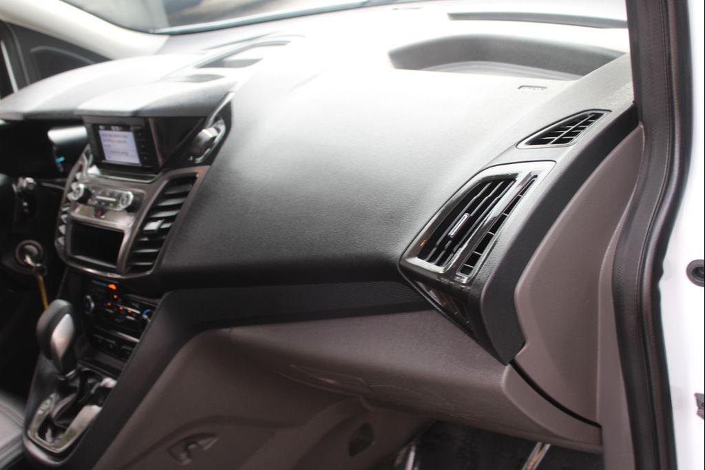 used 2022 Ford Transit Connect car, priced at $17,999