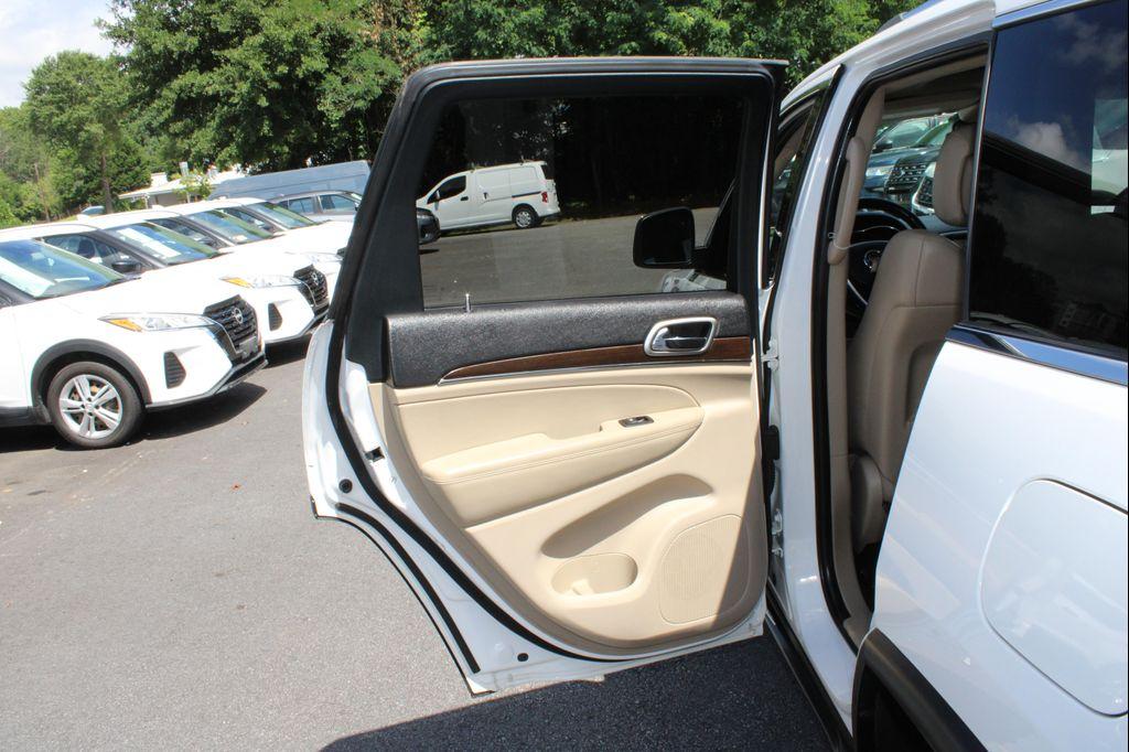 used 2018 Jeep Grand Cherokee car, priced at $14,999