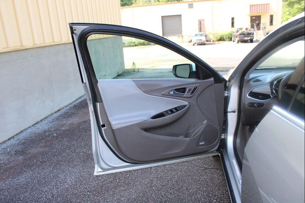 used 2017 Chevrolet Malibu car, priced at $18,999
