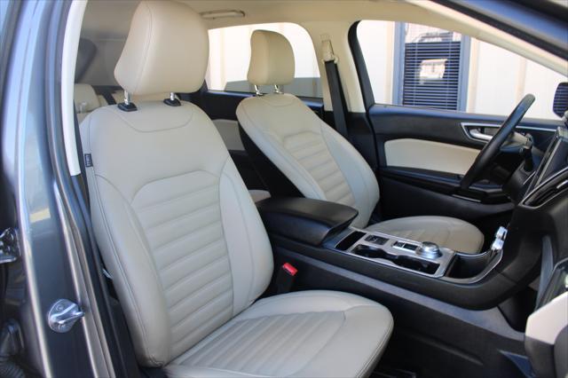 used 2022 Ford Edge car, priced at $15,999