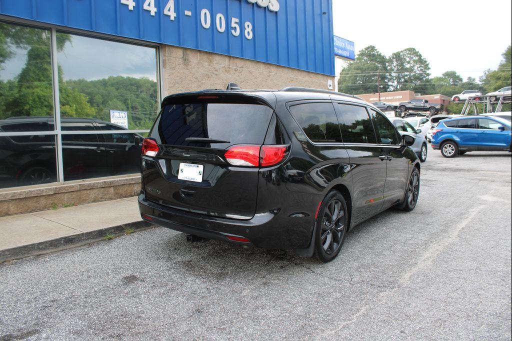 used 2018 Chrysler Pacifica car, priced at $11,999