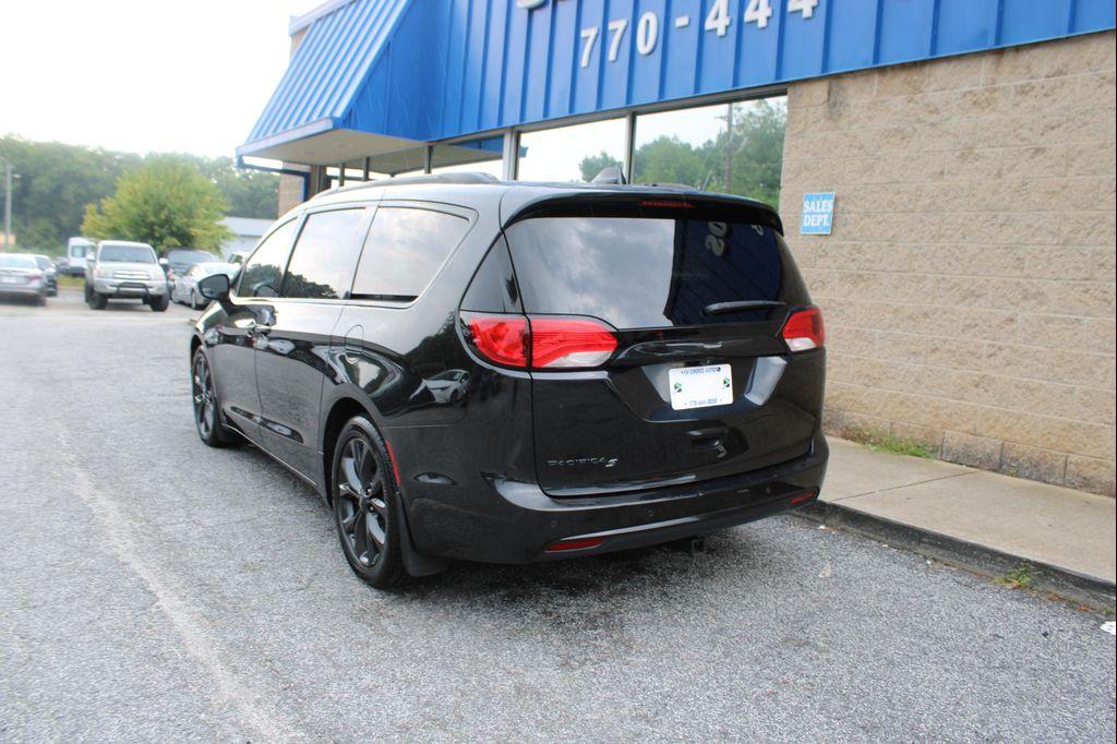 used 2018 Chrysler Pacifica car, priced at $11,999