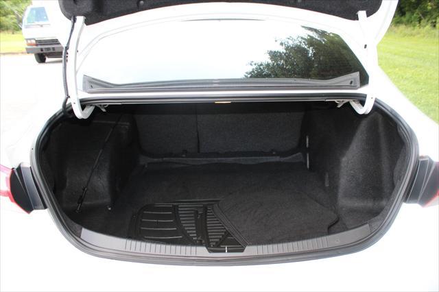 used 2020 Chevrolet Malibu car, priced at $8,999