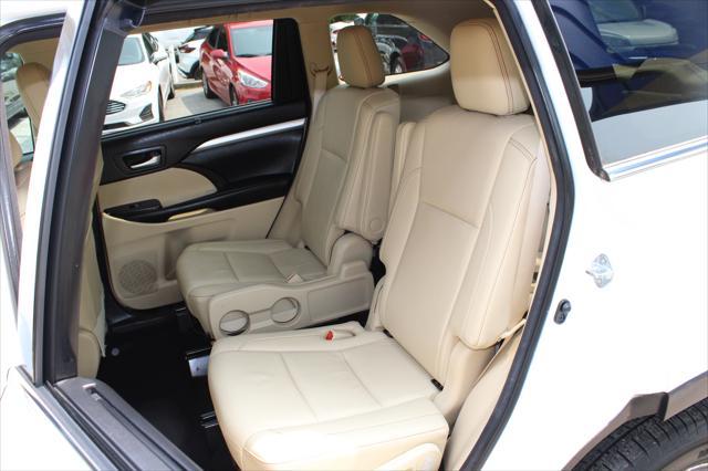 used 2017 Toyota Highlander car, priced at $18,999