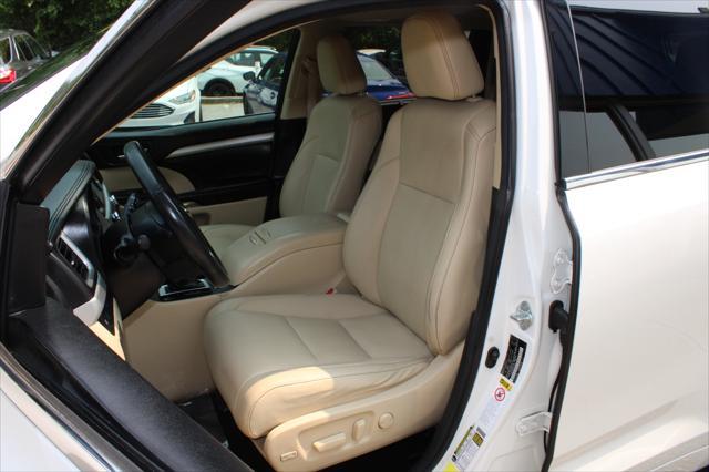 used 2017 Toyota Highlander car, priced at $18,999