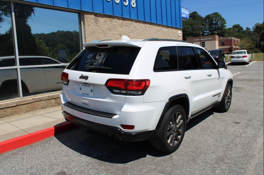 used 2016 Jeep Grand Cherokee car, priced at $12,999