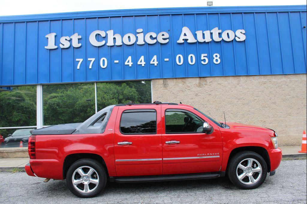 used 2011 Chevrolet Avalanche car, priced at $9,999