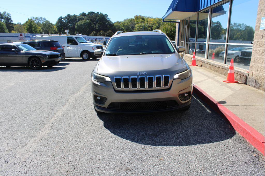 used 2019 Jeep Cherokee car, priced at $7,999