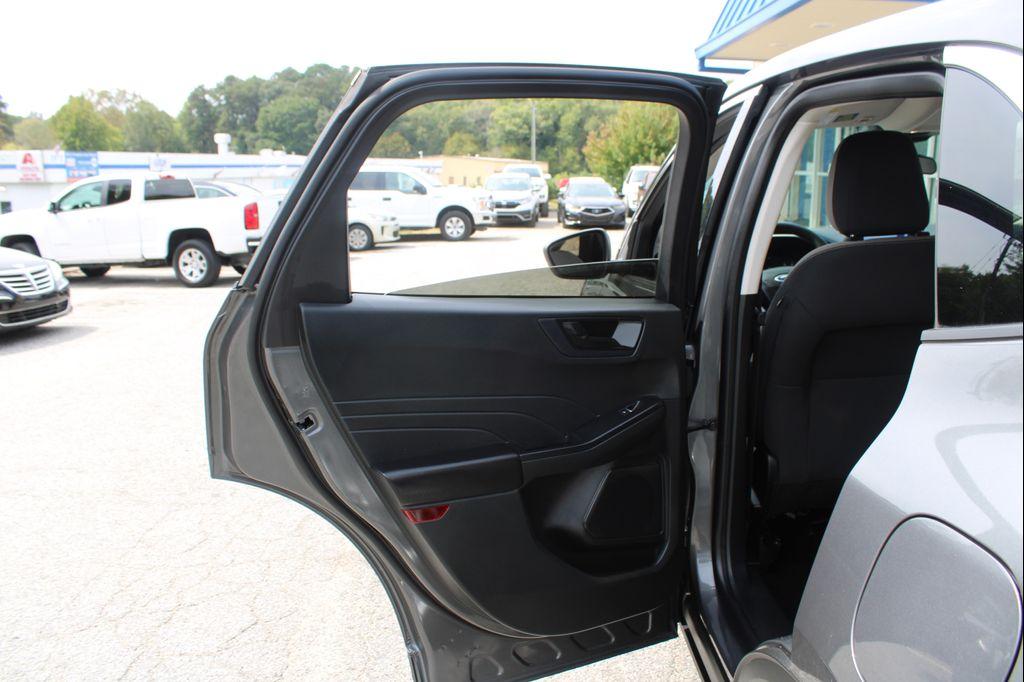 used 2022 Ford Escape car, priced at $11,999