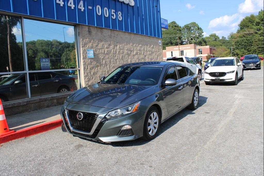 used 2020 Nissan Altima car, priced at $9,999