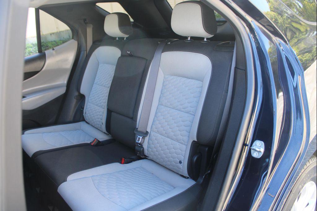 used 2021 Chevrolet Equinox car, priced at $11,999