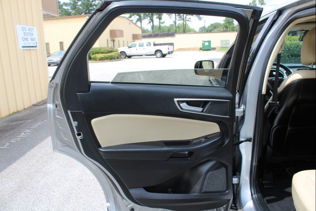 used 2021 Ford Edge car, priced at $12,999