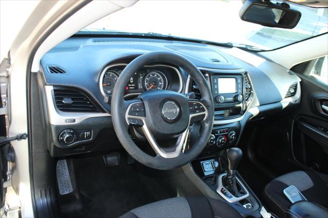 used 2015 Jeep Cherokee car, priced at $7,999