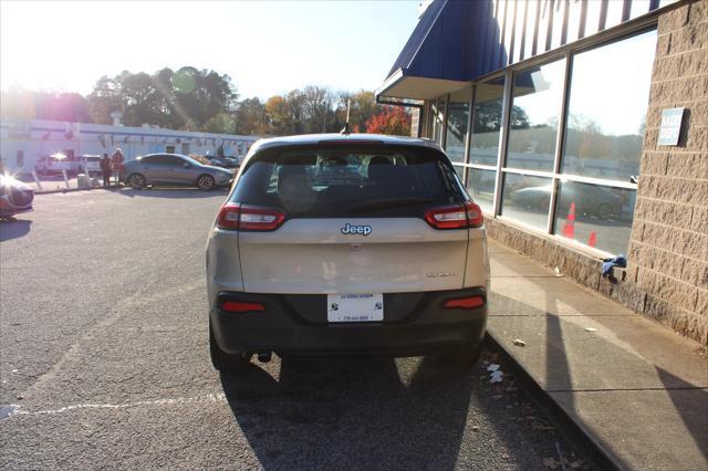 used 2015 Jeep Cherokee car, priced at $7,999