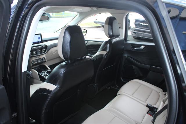 used 2022 Ford Escape car, priced at $17,999