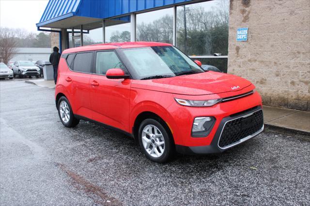 used 2022 Kia Soul car, priced at $12,999