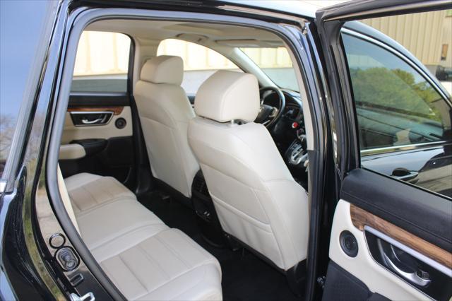 used 2018 Honda CR-V car, priced at $17,999