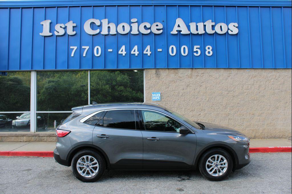 used 2022 Ford Escape car, priced at $10,999