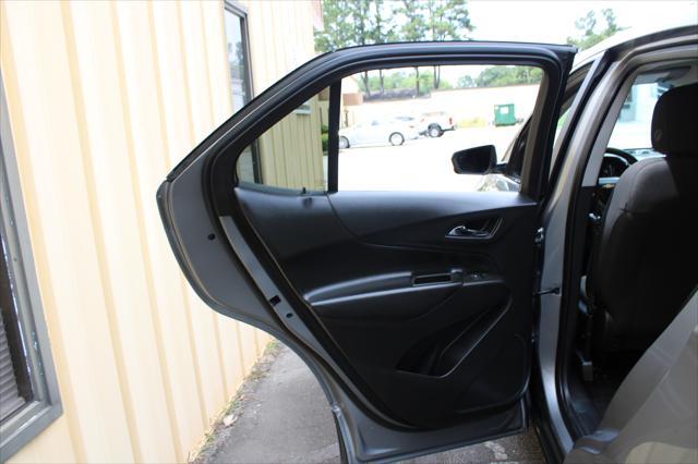 used 2023 Chevrolet Equinox car, priced at $19,999