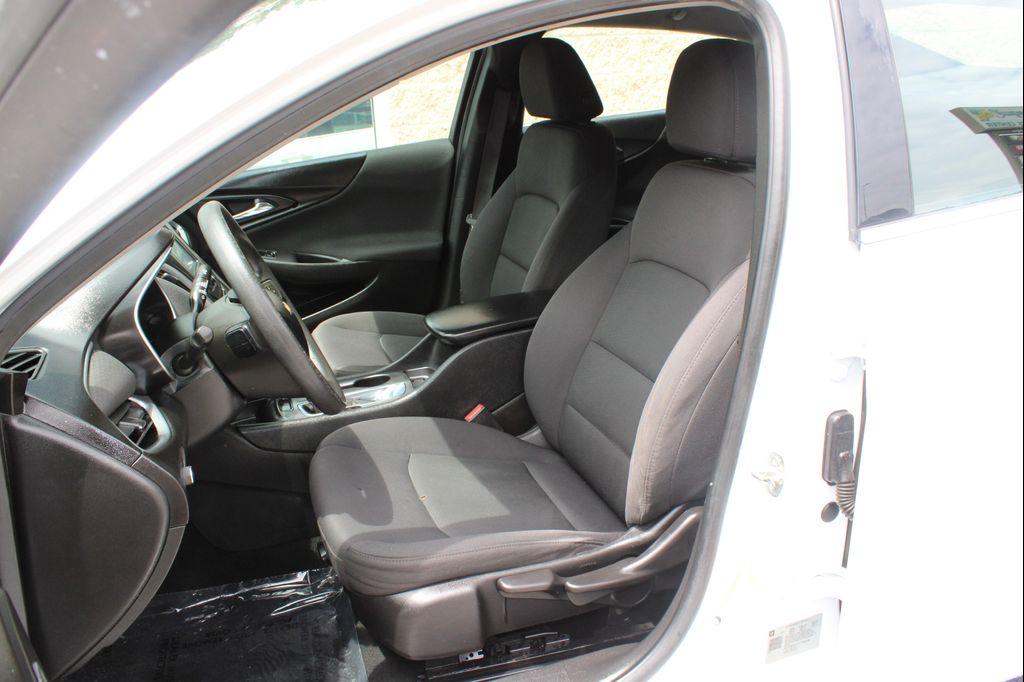 used 2018 Chevrolet Malibu car, priced at $7,999