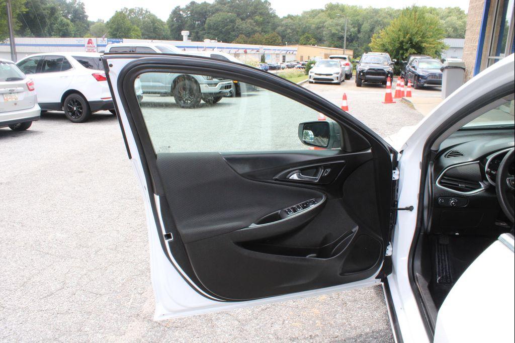 used 2018 Chevrolet Malibu car, priced at $7,999