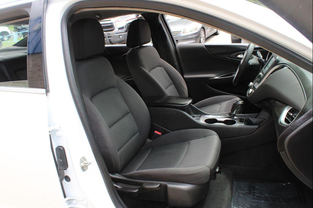 used 2018 Chevrolet Malibu car, priced at $7,999