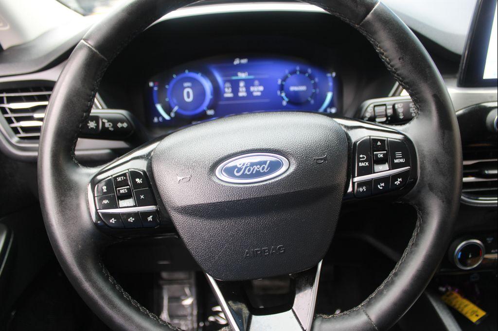 used 2022 Ford Escape car, priced at $16,999