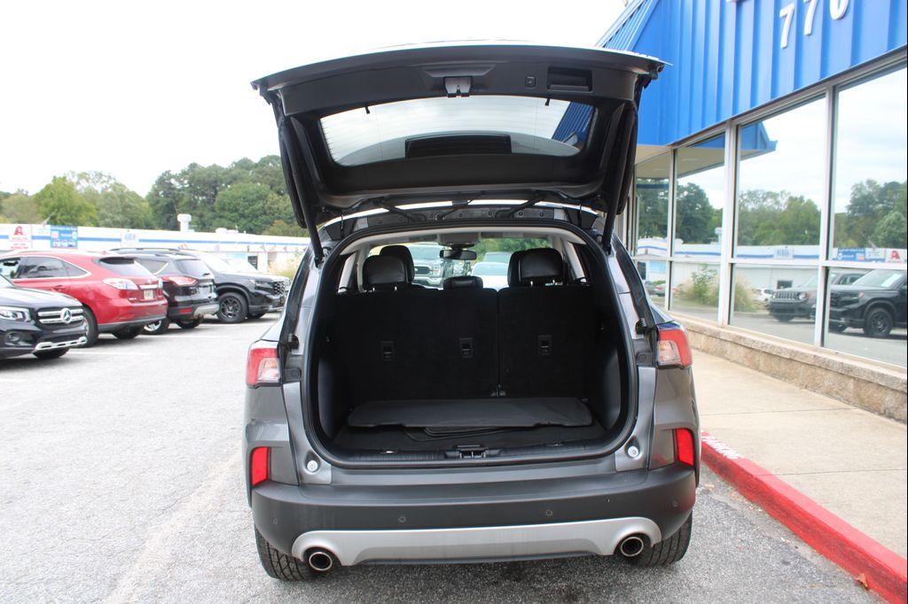 used 2022 Ford Escape car, priced at $16,999